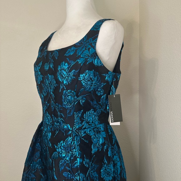 Donna Ricco Wild Rose Lurex Jacquard Midi Dress - Picture 3 of 8